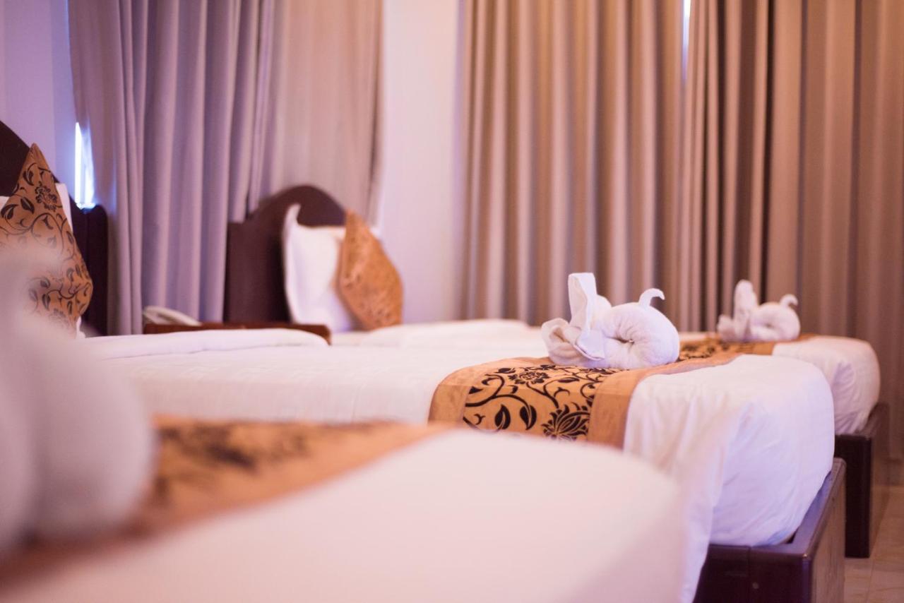 Hotel Golden Bakong Boutique Ciudad de Siem Riep Exterior foto